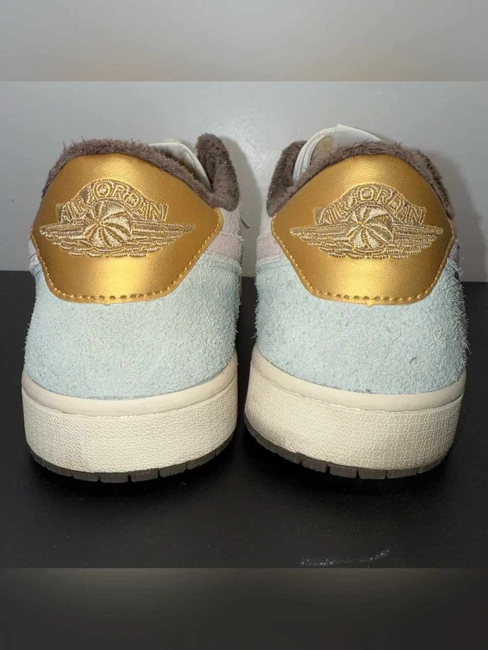 Jordan low top